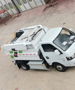 4.5T Pure Electric Self Loading Garbage Truck Bird View