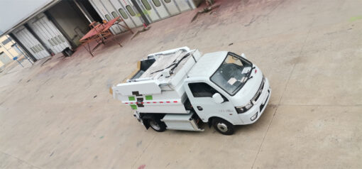 4.5T Pure Electric Self Loading Garbage Truck Bird View