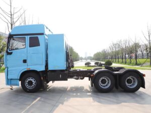 Jiangshan Ev425 6X4 25-Ton Pure Electric Tractor