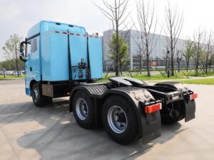 Jiangshan Ev425 6X4 25-Ton Pure Electric Tractor