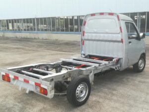גרסה קלת משקל 2.51T 2.75 מטר Pure Electric שלדת משאית קלה