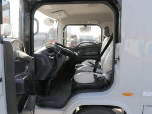 Verżjoni Standard 3.4T 4.27-il metru b'ringiela waħda Pura Electric Tip Light Truck