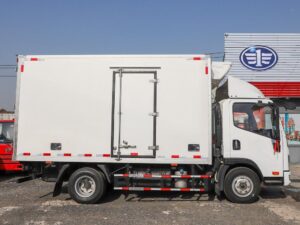Faw 4.5 Ton Electric Refrigerated Truck