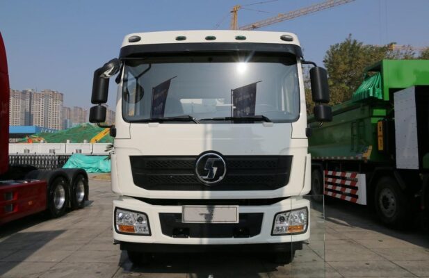 Shaanxi 18 Ton motar daukar hoto ta baya na baya