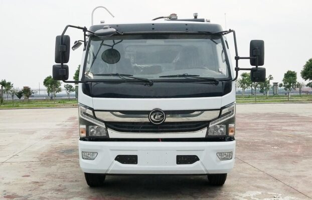 Chengli 9 Tons Eletric Rear Compactor Truck