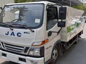 JAC 4.5 Ton Electric Rear Compactor Truck